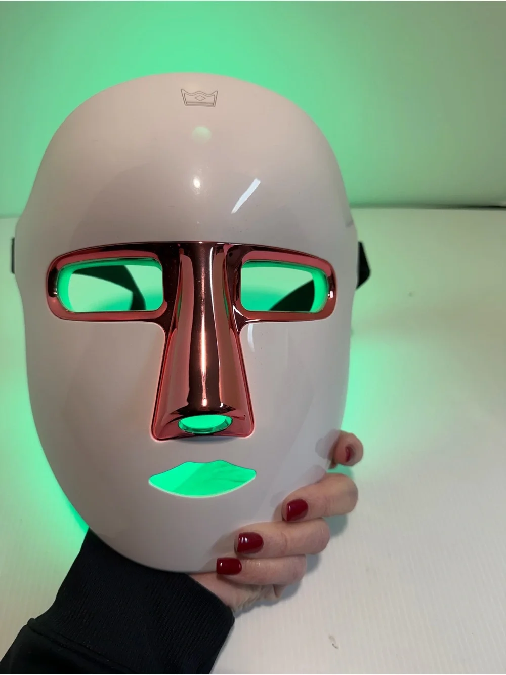 Wireless LED Facial Mask - 7 Colors Photon Skin Care - Excellent Condition